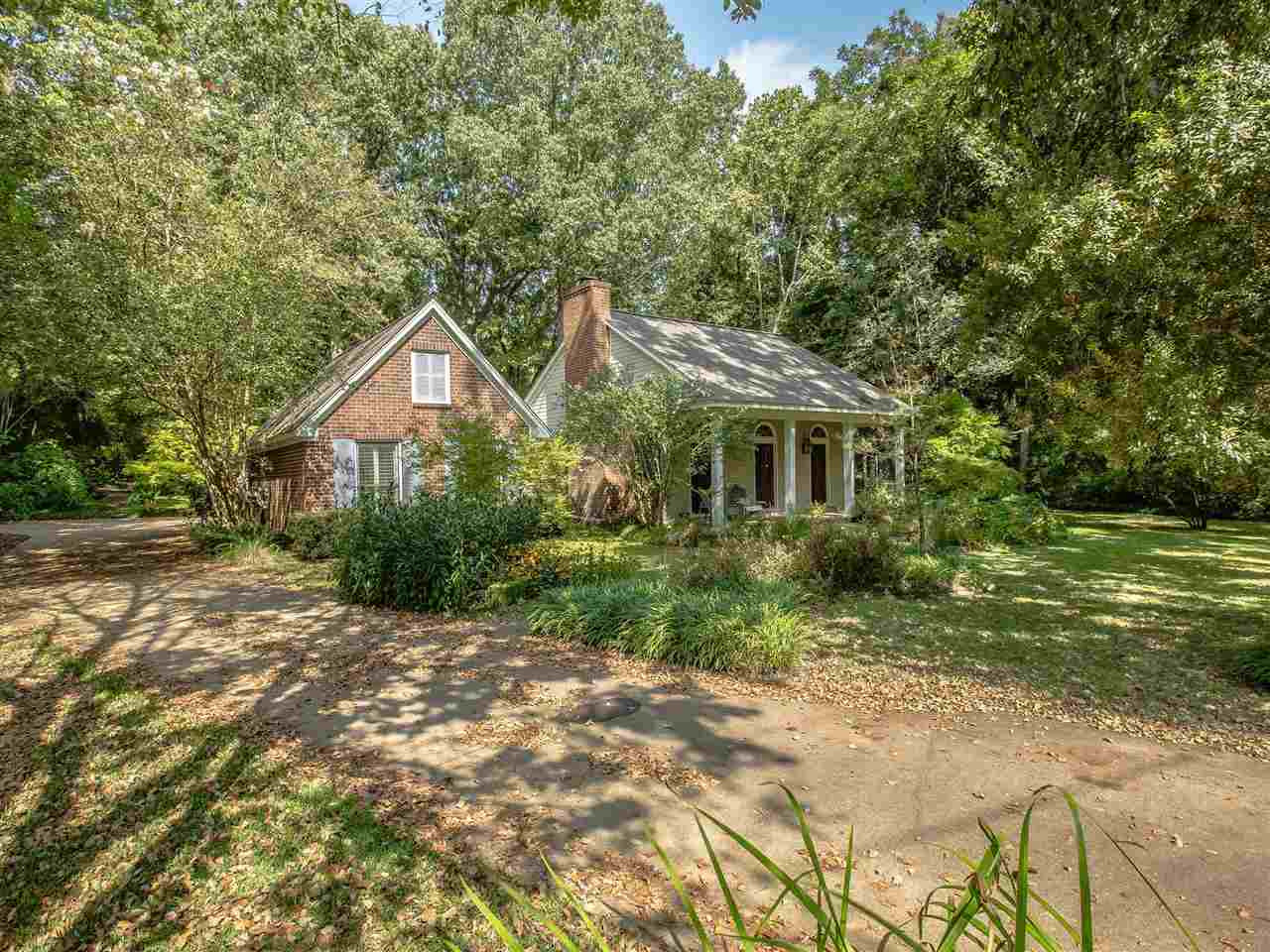 438 Court Street Raymond, MS 39154 - Photo 5 of 42 Photo 5