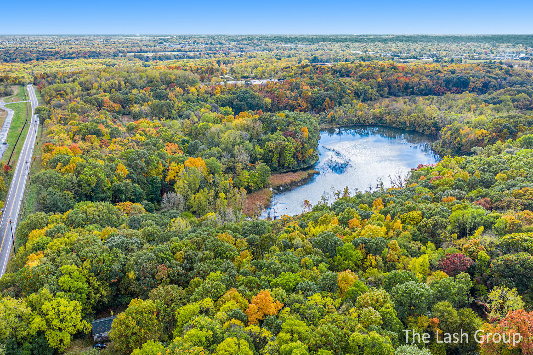 411 Nazareth Road Kalamazoo, MI 49048 - Photo 4 of 15 DJI_0354