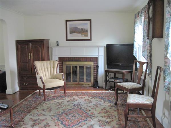 59 Gretter Road Boston, MA 02132 - Photo 2 of 7 Gallery Image 2