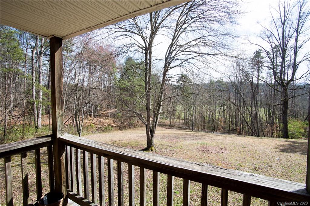 1969 Mud Cut Road Marion, NC 28752 - Photo 4 of 48 Gallery Image 4