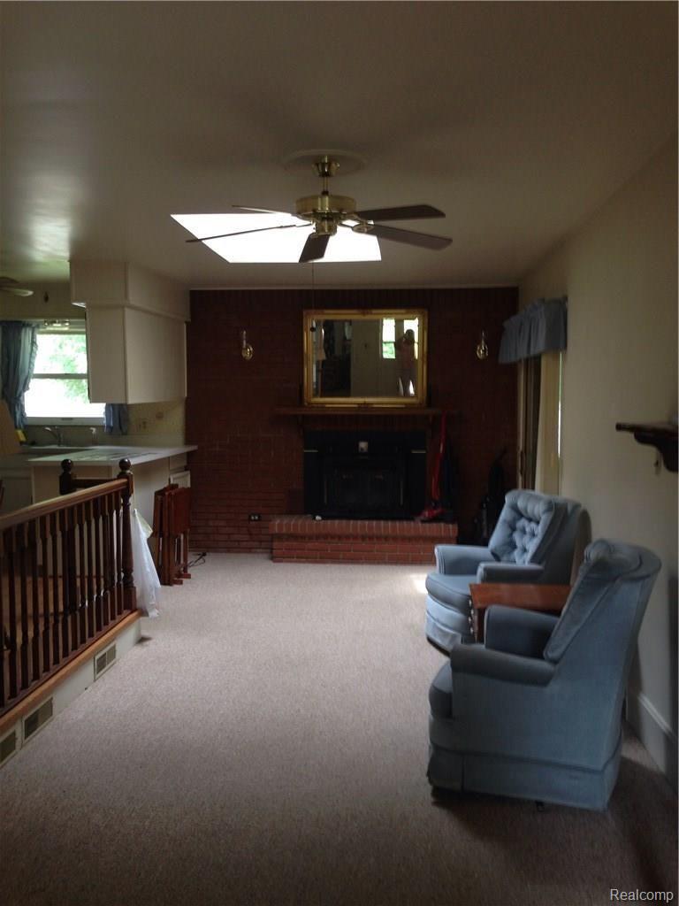 23800 Inkster Road New Boston, MI 48164 - Photo 2 of 28 image.jpg