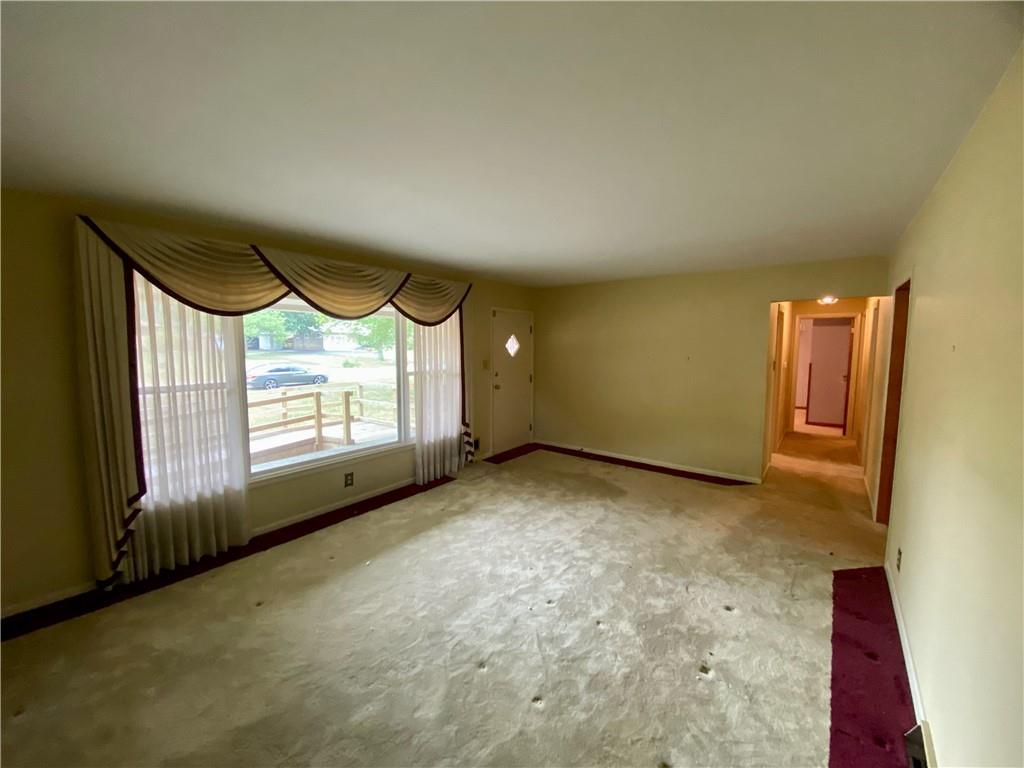 2429 Rutgers Road Indianapolis, IN 46227 - Photo 6 of 23 Gallery Image 6