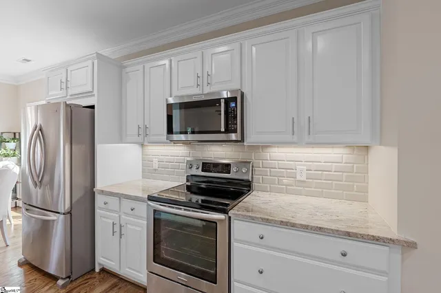 $600,000 | 10 Windmill Way, Greenville, SC 29615