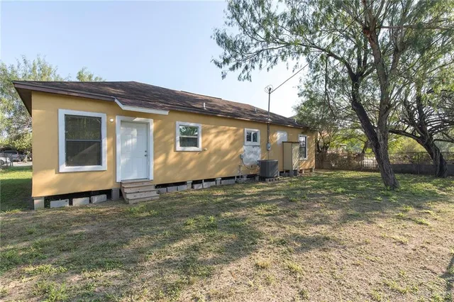 $155,000 | 137 East Flores, Pharr, TX 78577