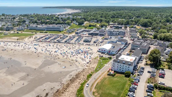 $89,000 | 1 Ocean Avenue, Unit 406 408 1, York, ME 03909