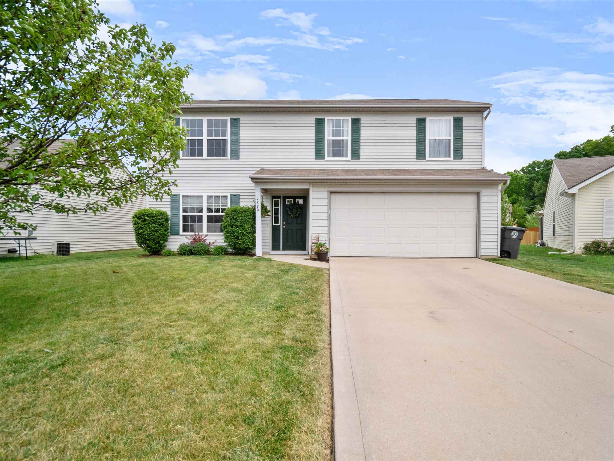 7820 Noble Ridge Place Fort Wayne, IN 46825 - Photo 1 of 25 Gallery Image 1