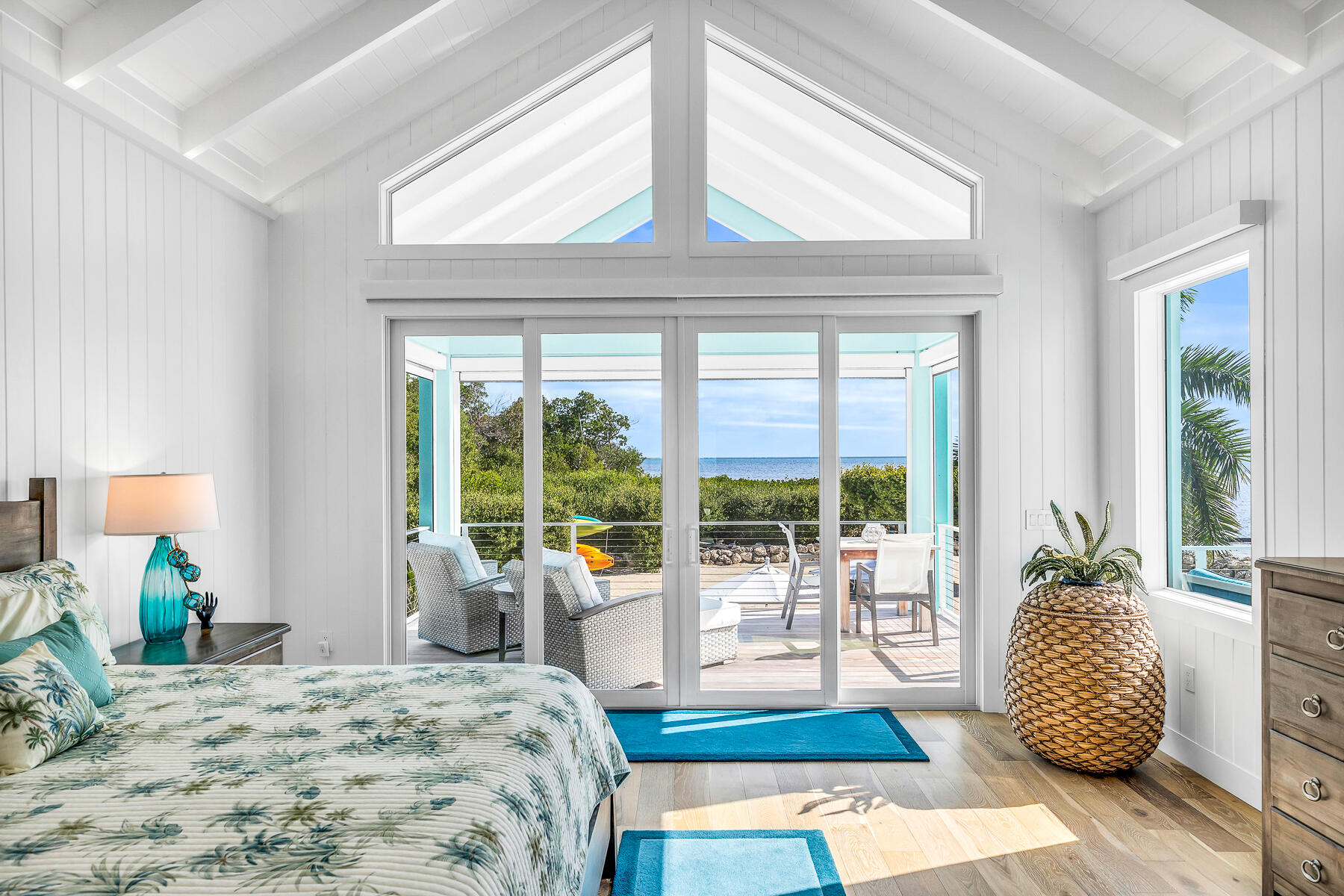 179 East Ridge Road Islamorada, FL 33036 - Photo 21 of 68 Primary Suite