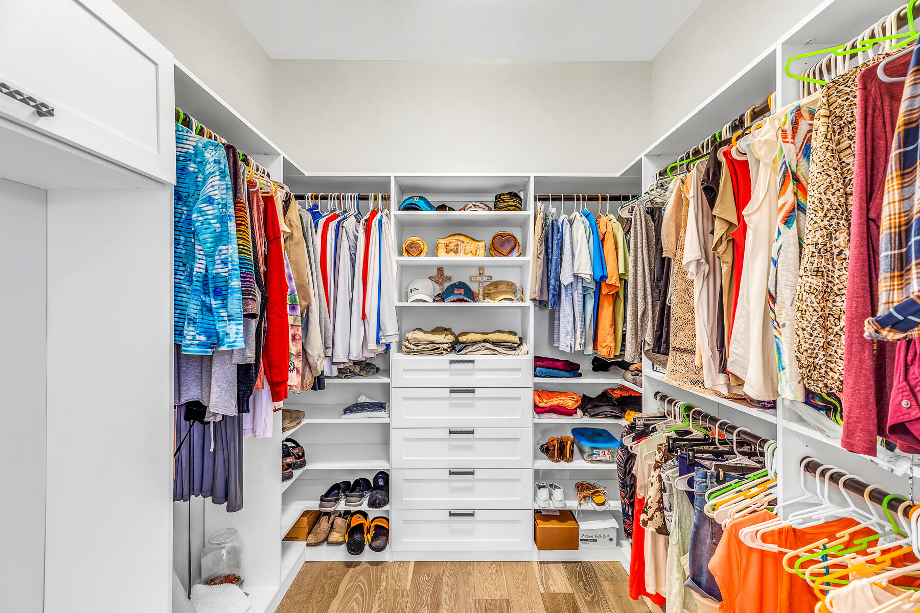 179 East Ridge Road Islamorada, FL 33036 - Photo 27 of 68 Walk In Closet