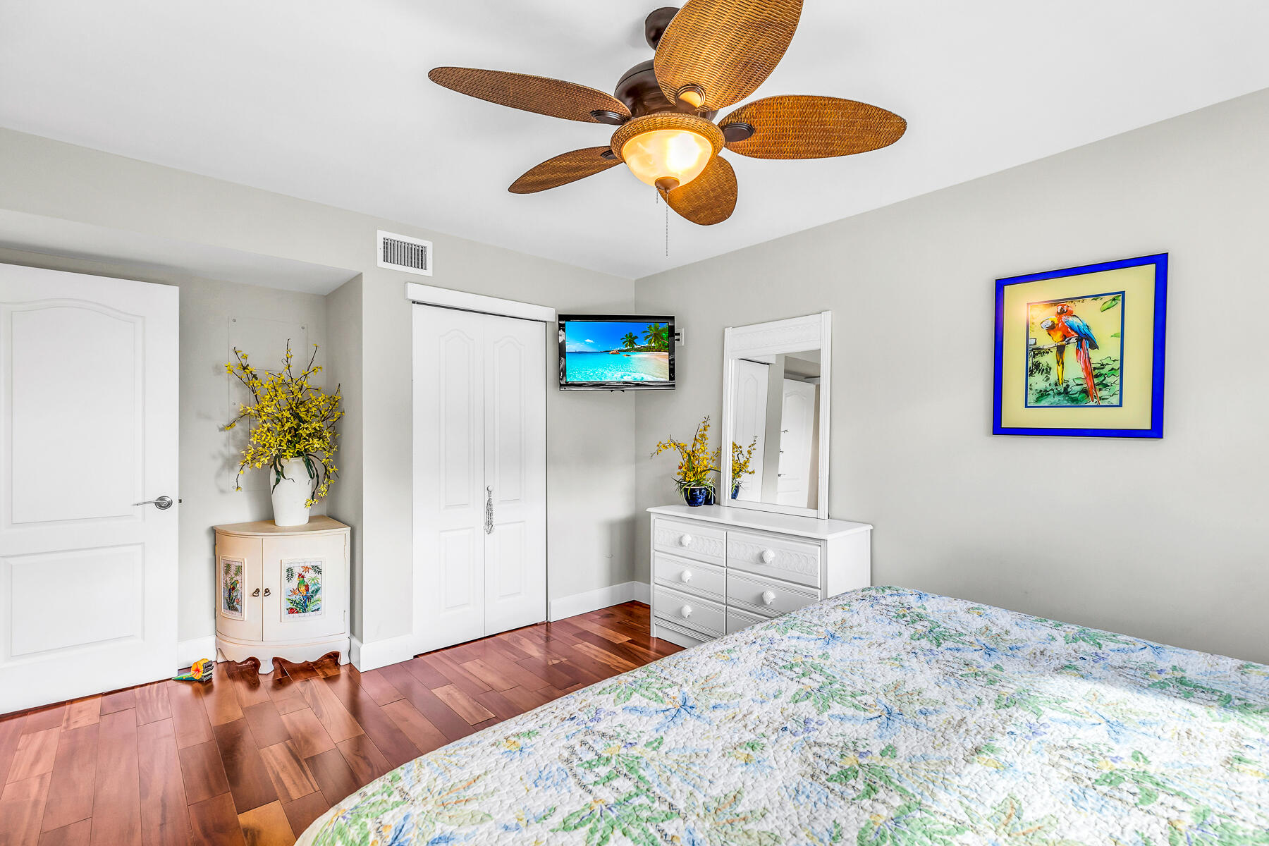179 East Ridge Road Islamorada, FL 33036 - Photo 29 of 68 Guest Room 1