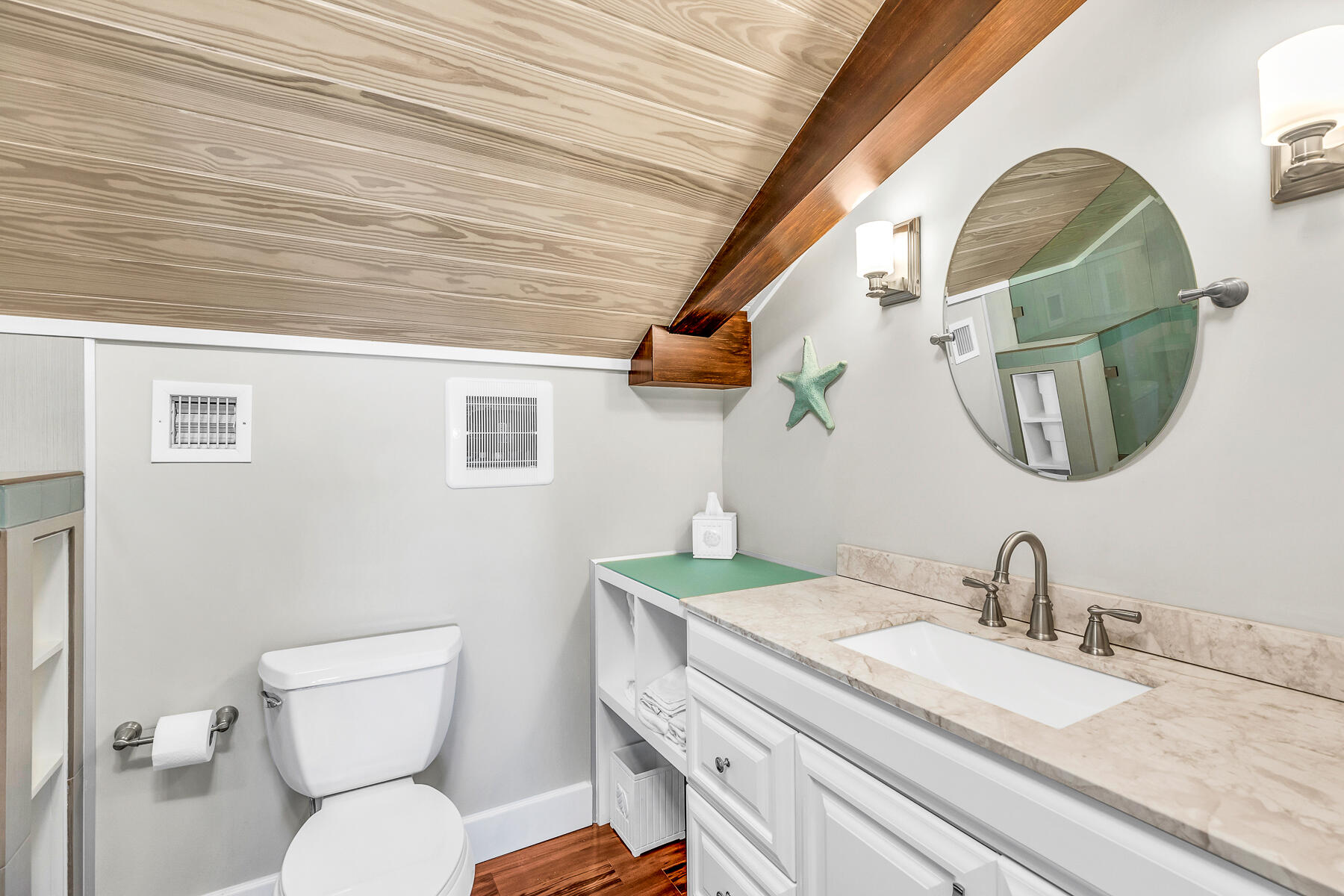 179 East Ridge Road Islamorada, FL 33036 - Photo 32 of 68 Guest Bath 2