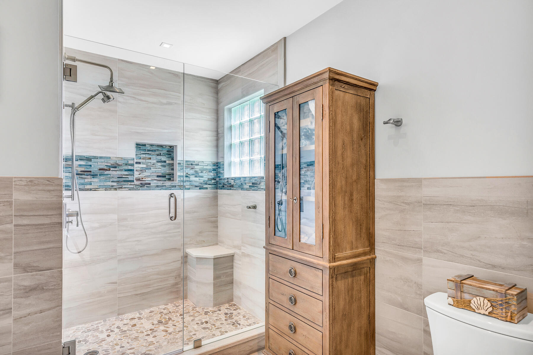 179 East Ridge Road Islamorada, FL 33036 - Photo 41 of 68 Secondary Master Bath