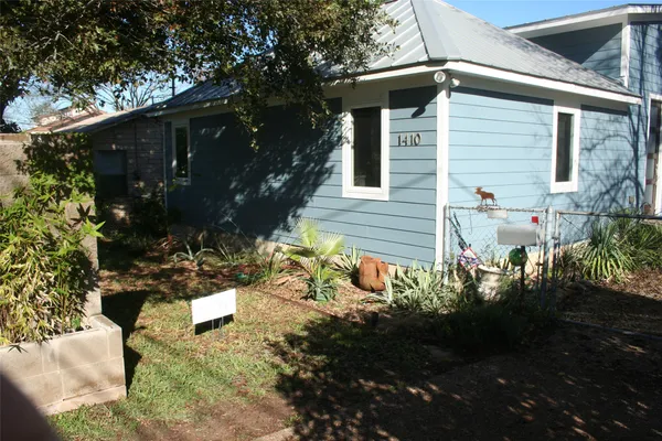 $3,000 | 1410 North Street, Austin, TX 78756