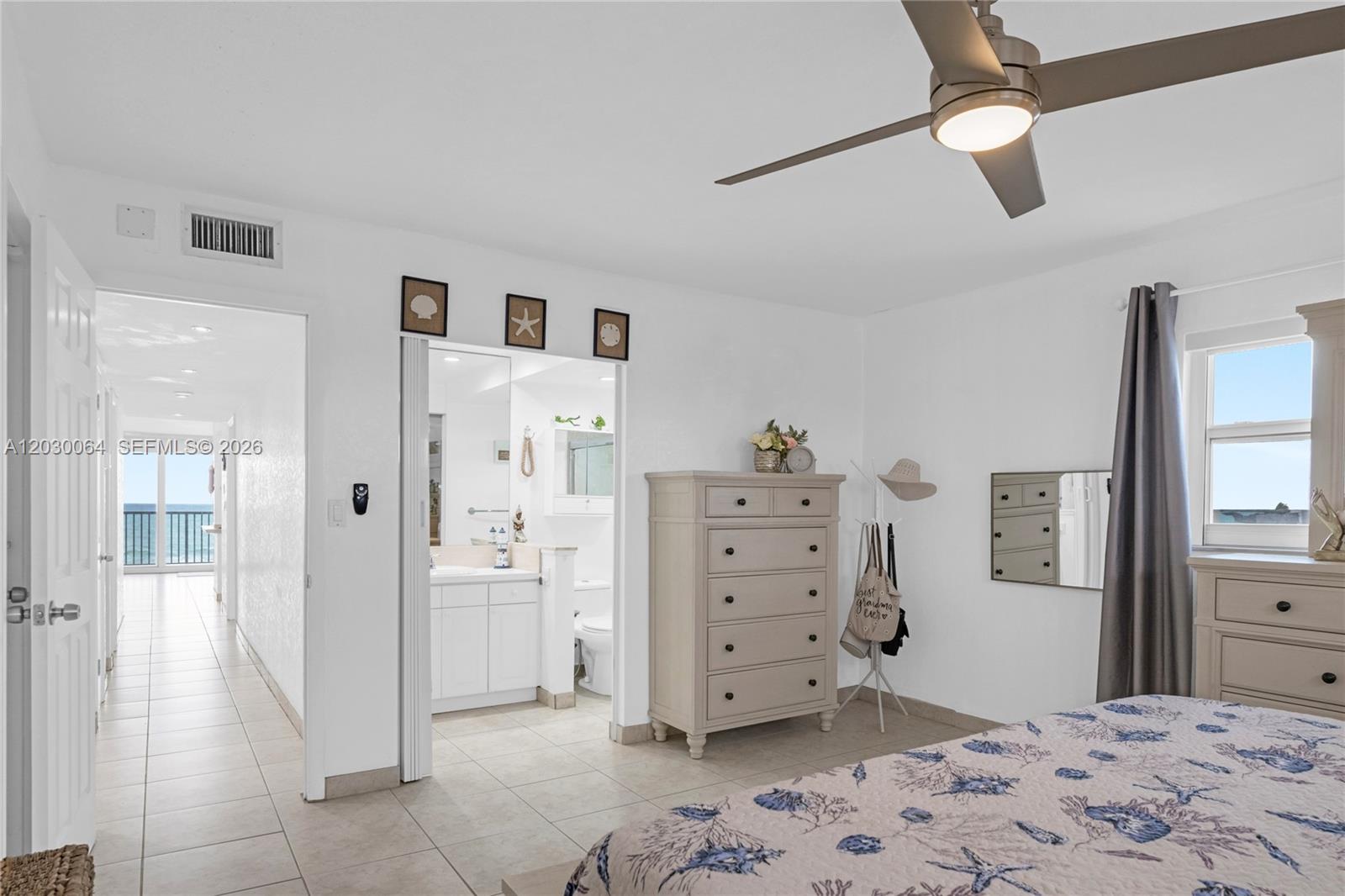 400 North Surf Road, Unit 506 Hollywood, FL 33019 - Photo 18 of 37