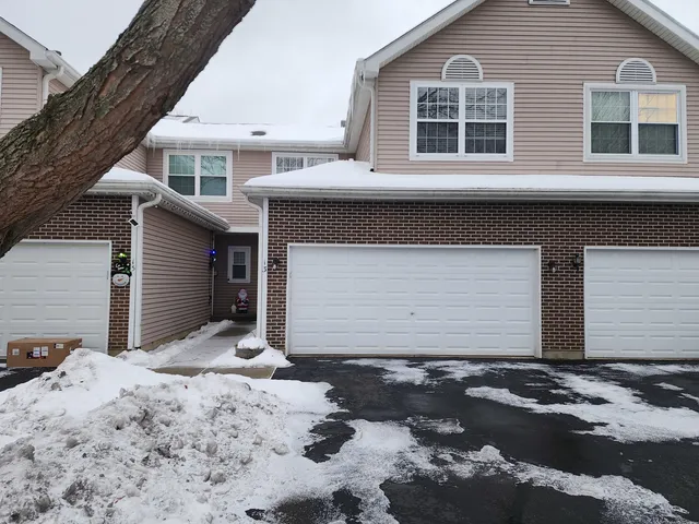 $294,900 | 13 Brian Court, Algonquin, IL 60102
