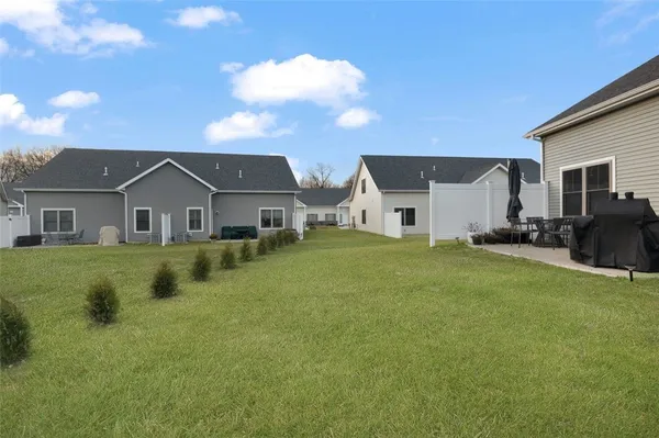 $509,000 | 12 West Valley Circle, West Warwick, RI 02893