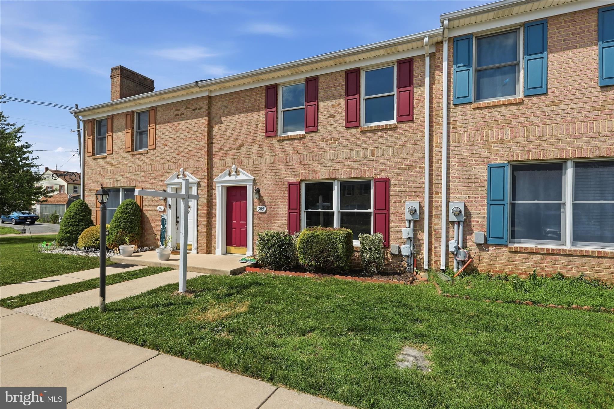 309 East Ridge Drive Hagerstown, MD 21740 - Photo 3 of 28