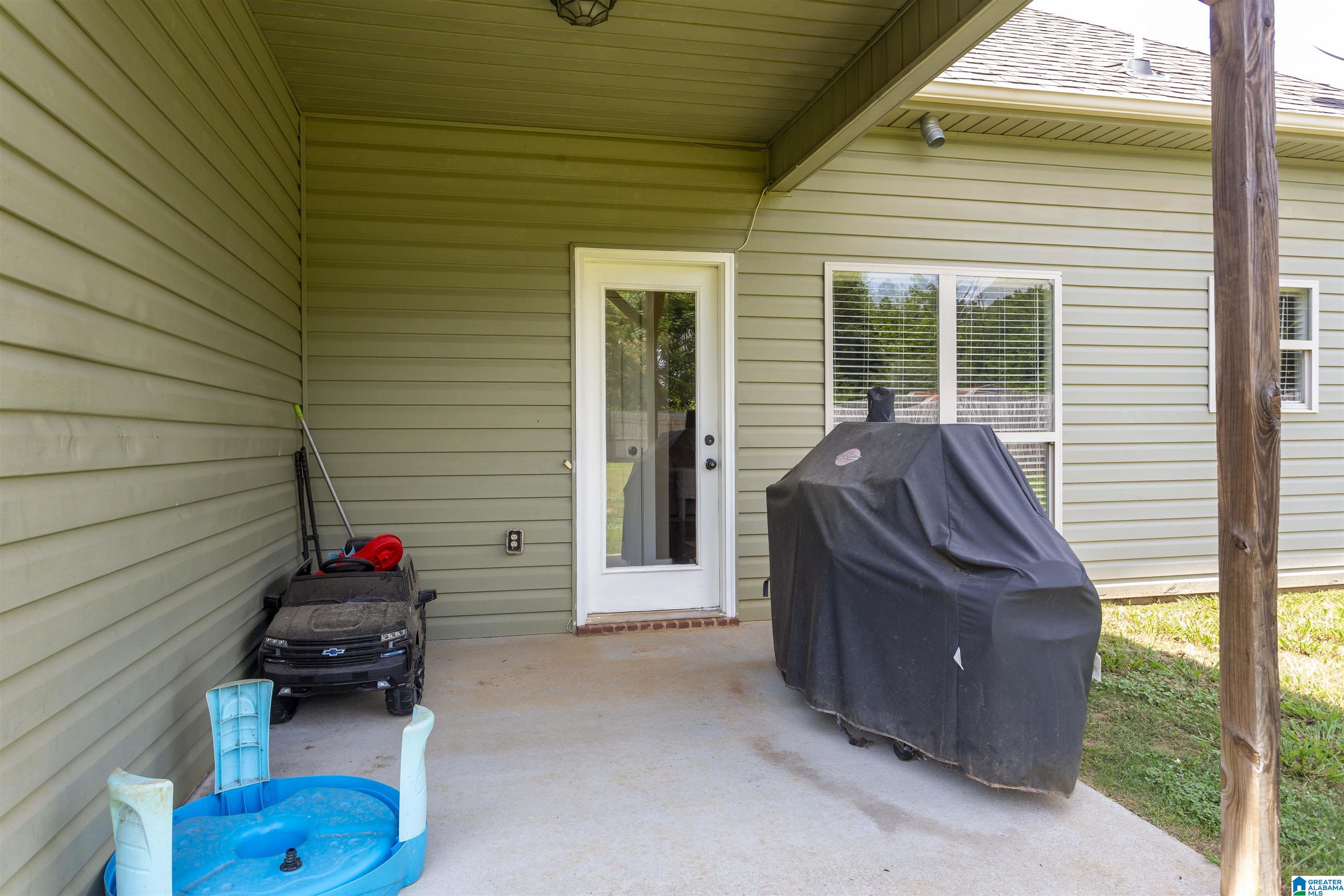 103 Falling Waters Lane Alabaster, AL 35114 - Photo 29 of 35