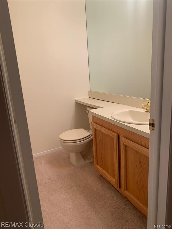 22260 Pondview Novi, MI 48375 - Photo 12 of 15