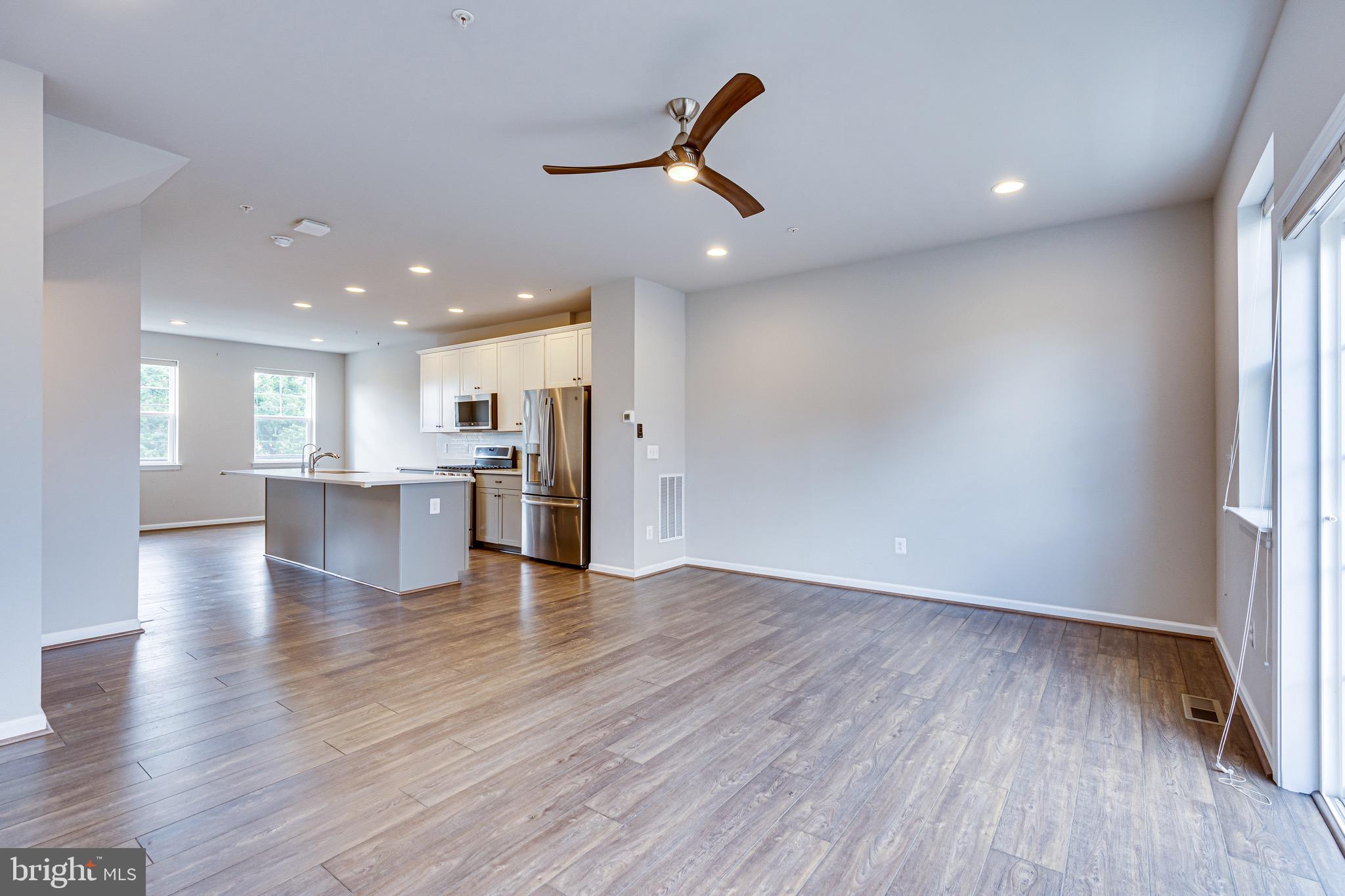 14263 Travilah Road Rockville, MD 20850 - Photo 7 of 38