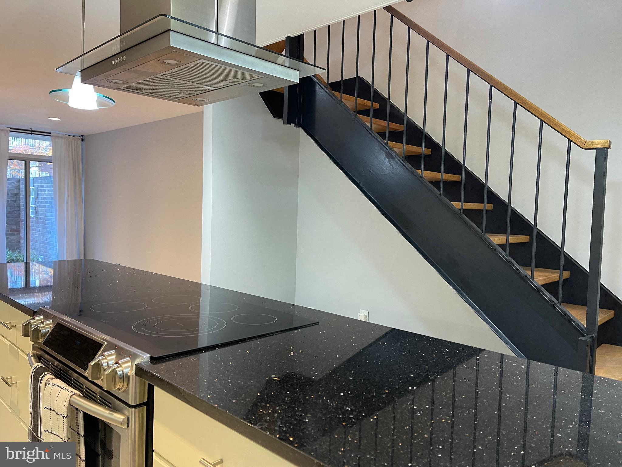 457 N Street Southwest Washington, DC 20024 - Photo 11 of 58