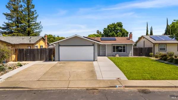 $579,990 | 387 Colonial Circle, Vacaville, CA 95687