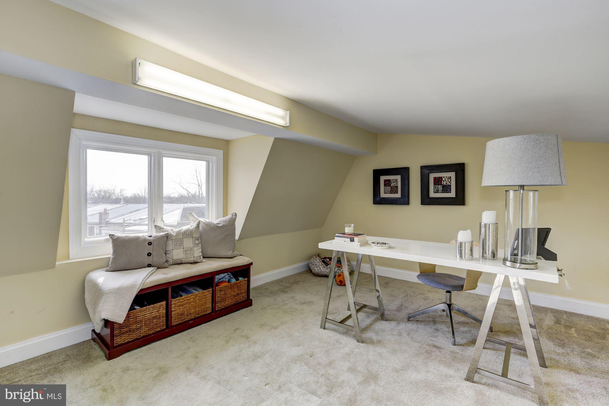 419 Upshur Street Northwest Washington, DC 20011 - Photo 15 of 30 Interior (General)