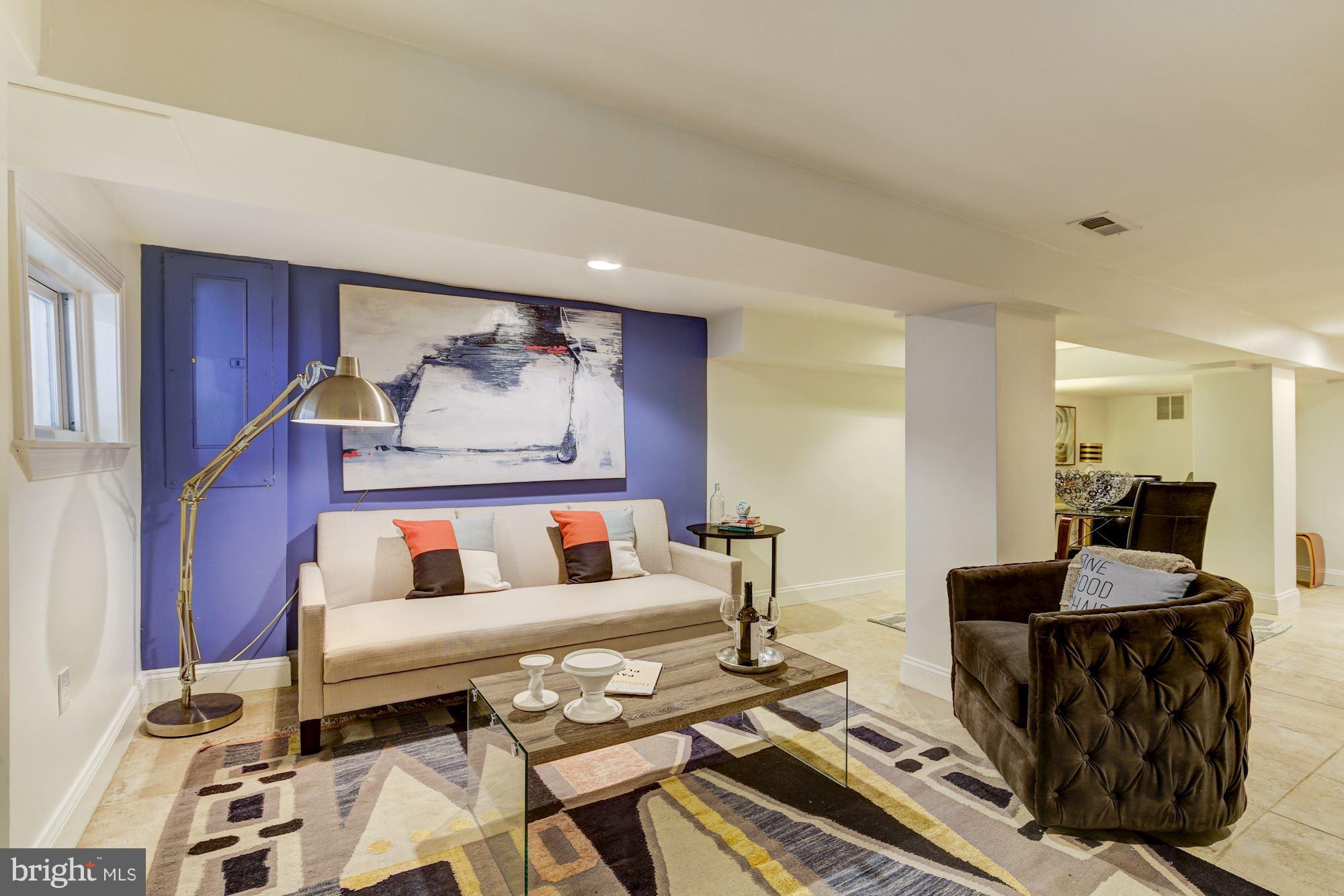 419 Upshur Street Northwest Washington, DC 20011 - Photo 16 of 30 Interior (General)