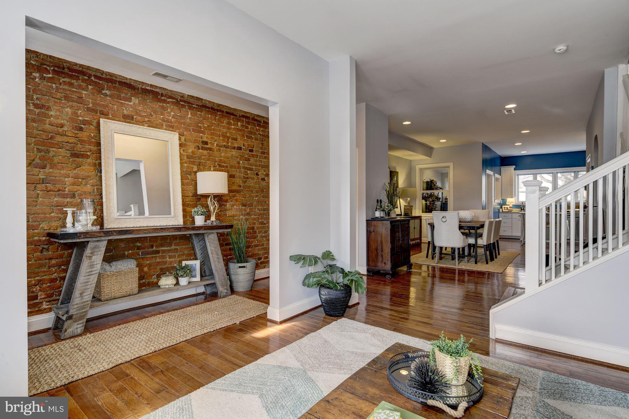 419 Upshur Street Northwest Washington, DC 20011 - Photo 4 of 30 Interior (General)