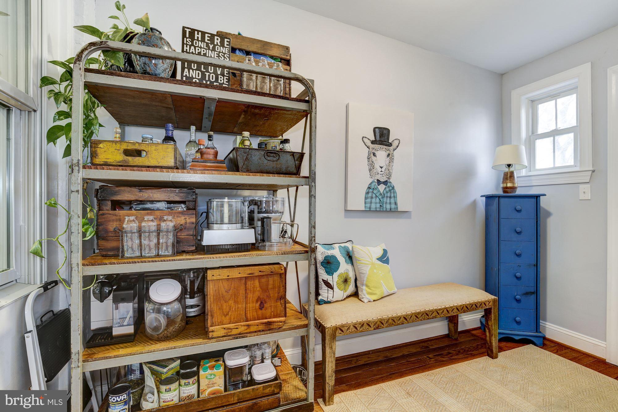 419 Upshur Street Northwest Washington, DC 20011 - Photo 8 of 30 Interior (General)