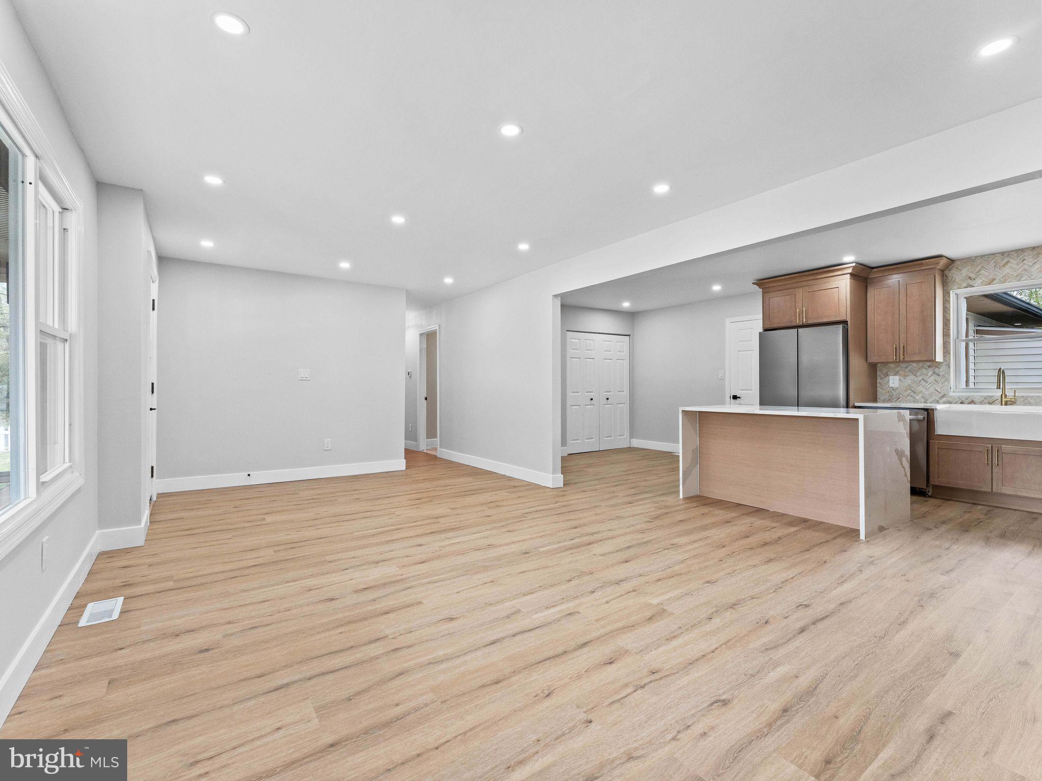 26 Holly Road Clementon, NJ 08021 - Photo 6 of 34