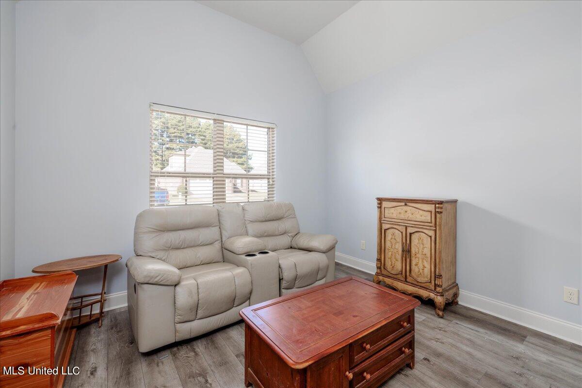 3281 Foxdale Loop Southaven, MS 38672 - Photo 15 of 20 15-Bedroom 2