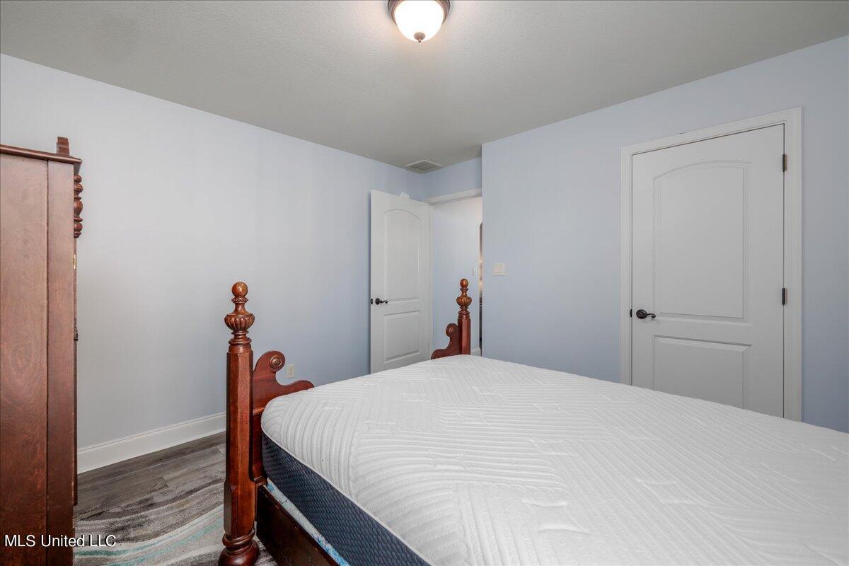 3281 Foxdale Loop Southaven, MS 38672 - Photo 19 of 20 19-Bedroom 3