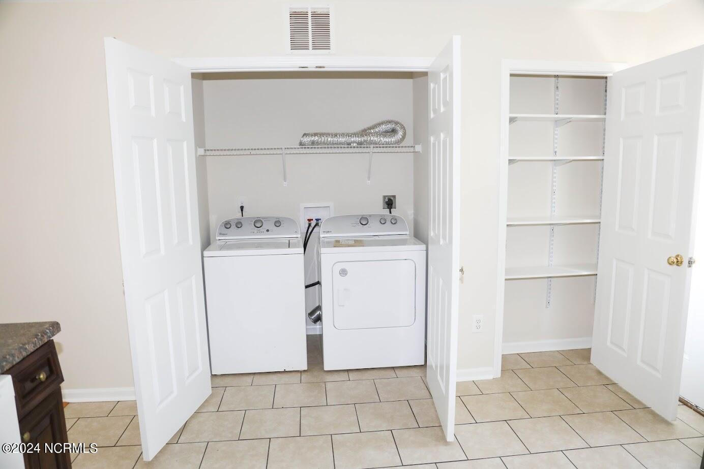 4682 Port Loop Road Southeast Southport, NC 28461 - Photo 9 of 20 4682 laundry area
