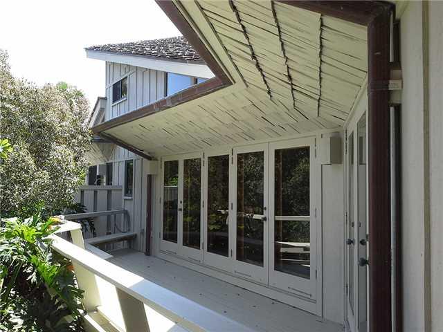 157 South River Road Stuart, FL 34996 - Photo 12 of 23 a view of small house with entrance gate
