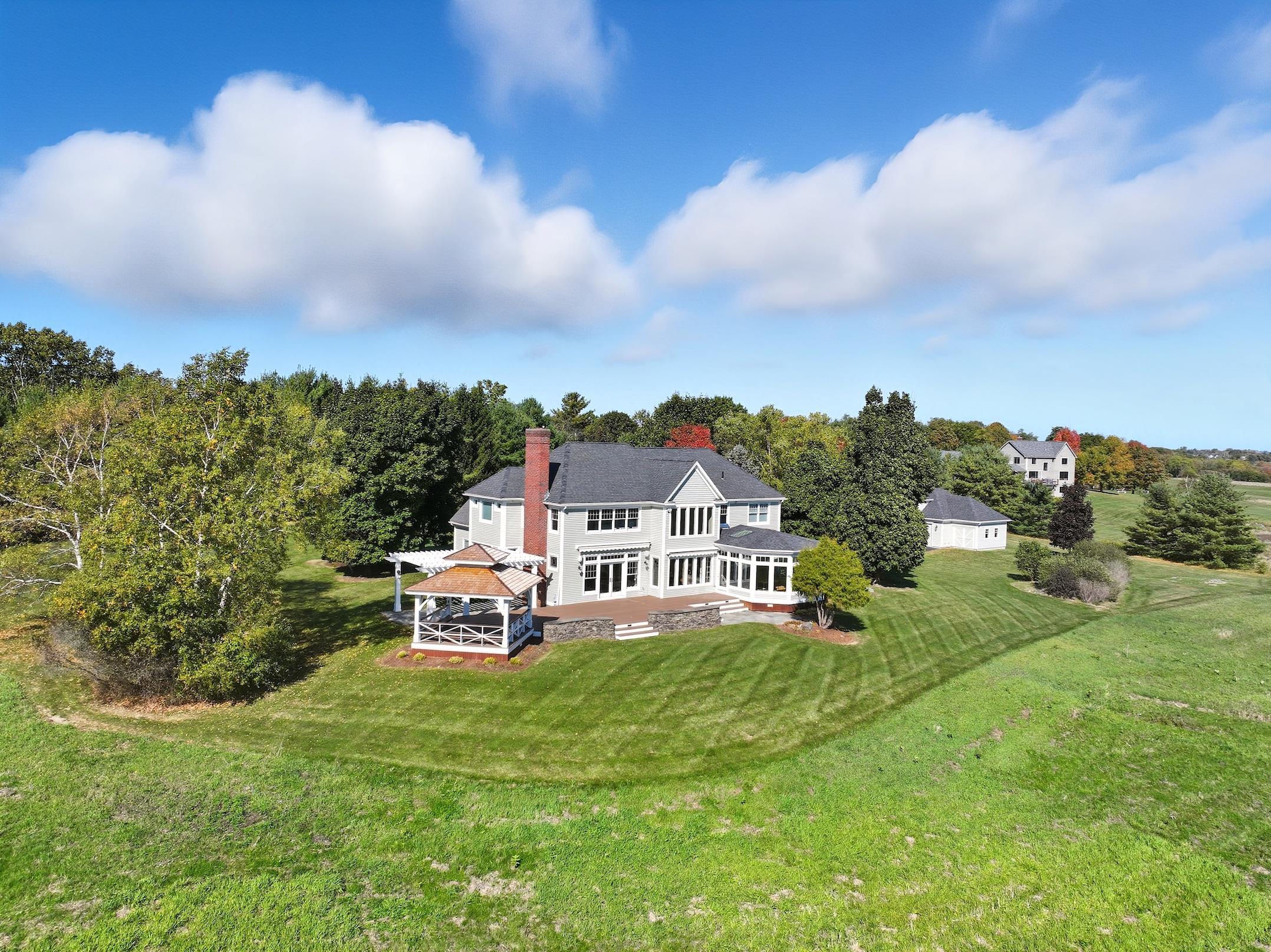 6 Luke Lane Shelburne, VT 05482 - Photo 2 of 36