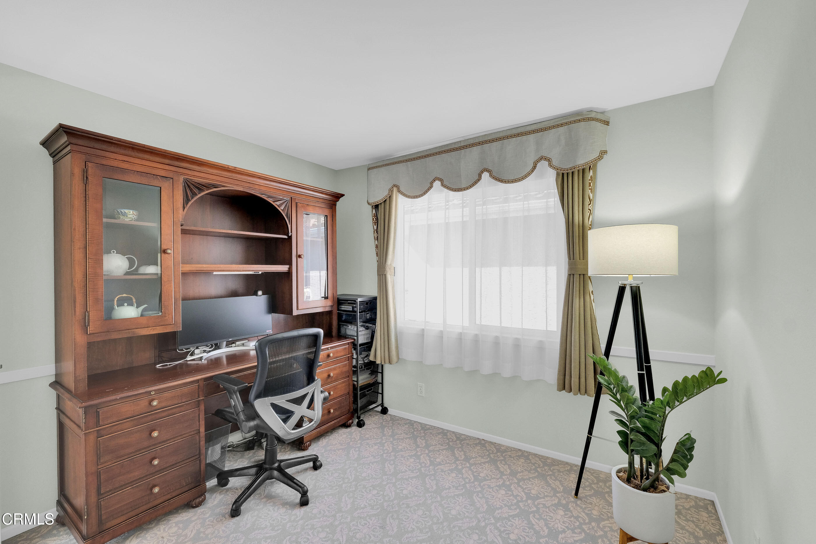 878 Calle La Primavera Glendale, CA 91208 - Photo 21 of 35