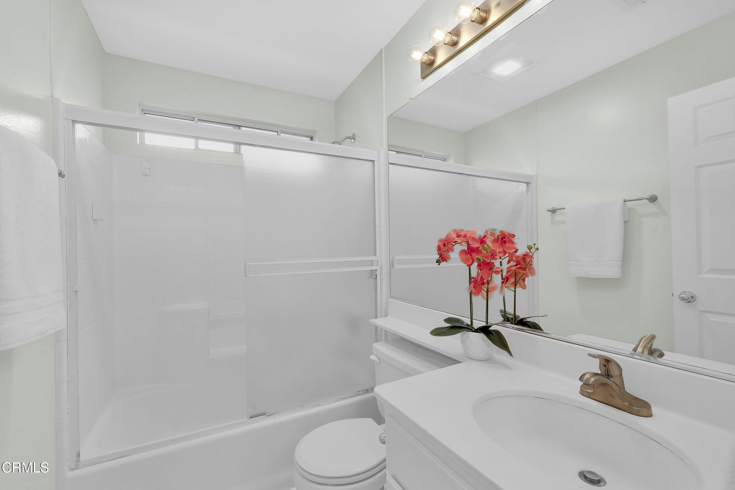 878 Calle La Primavera Glendale, CA 91208 - Photo 25 of 35 a bathroom with a sink toilet and shower