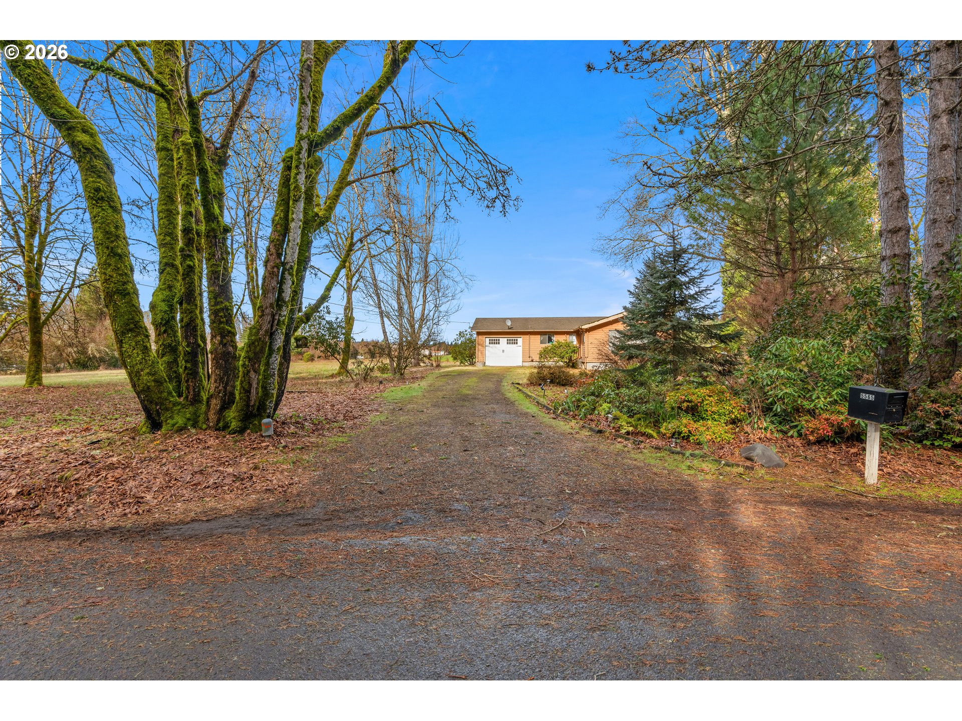 5565 Southwest Kruse Road, Unit 2 Wilsonville, OR 97070 - Photo 14 of 34