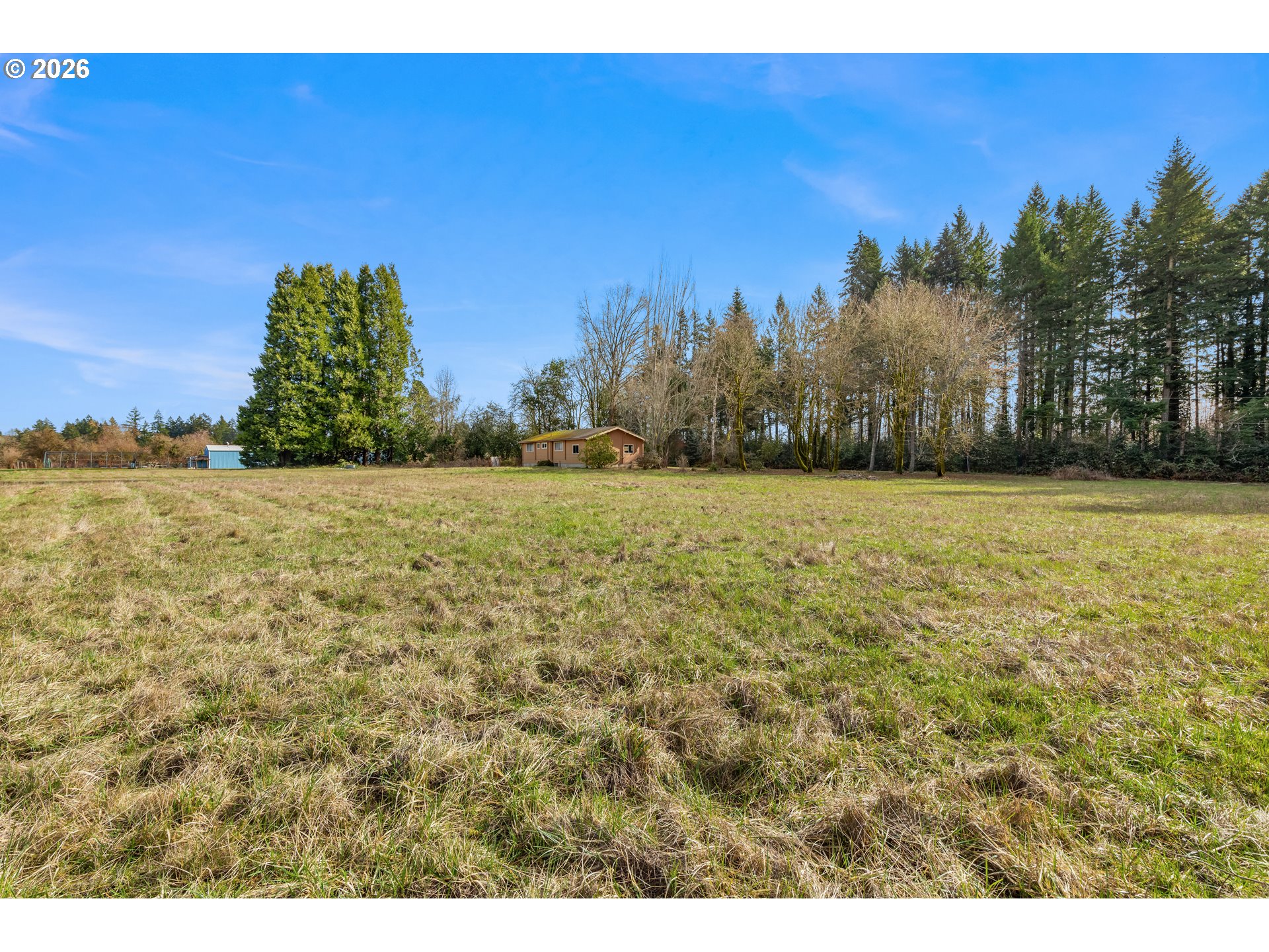 5565 Southwest Kruse Road, Unit 2 Wilsonville, OR 97070 - Photo 9 of 34