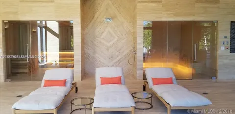 $639,000 | 16385 Biscayne Boulevard, Unit 1019, North Miami Beach, FL 33160