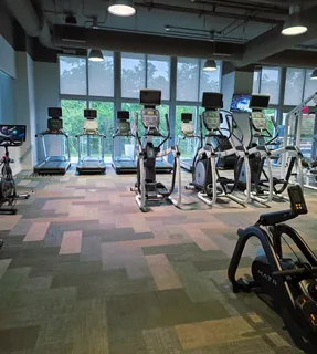 $639,000 | 16385 Biscayne Boulevard, Unit 1019, North Miami Beach, FL 33160