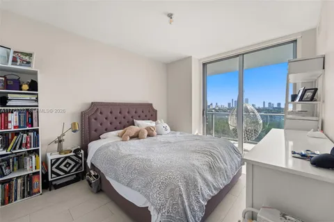 $639,000 | 16385 Biscayne Boulevard, Unit 1019, North Miami Beach, FL 33160