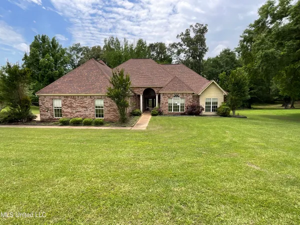 $279,900 | 221 Pearlie Owens Drive, Byram, MS 39272