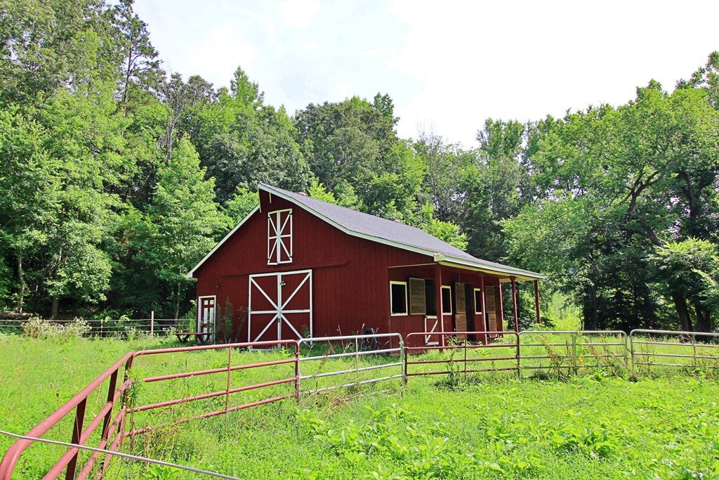 1328 Heights School Road Pamplin, VA 23958 - Photo 31 of 41 Gallery Image 31