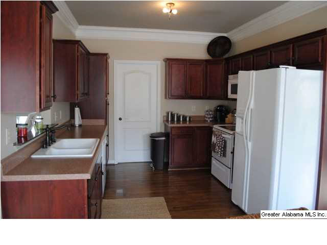 655 South Hillcrest Road Odenville, AL 35120 - Photo 3 of 26