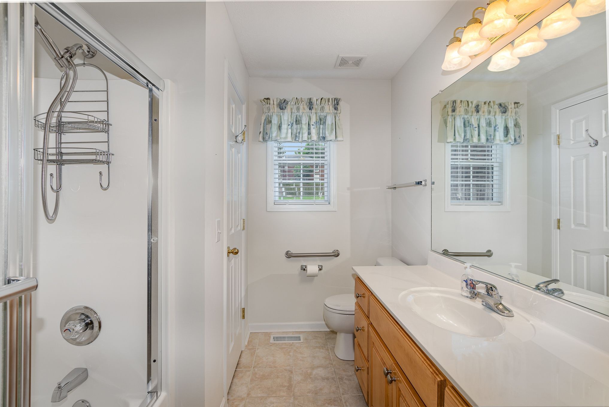 1107 Abbey Road Columbia, TN 38401 - Photo 21 of 30 Gallery Image 21