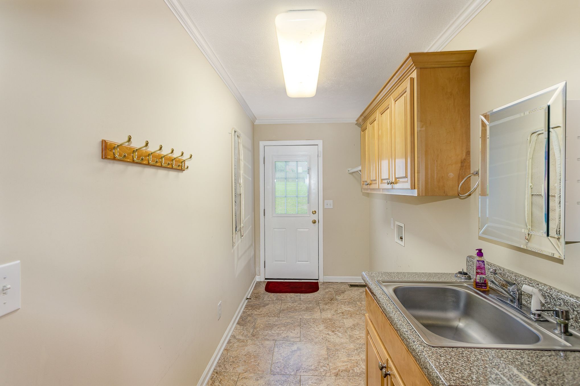 1107 Abbey Road Columbia, TN 38401 - Photo 26 of 30 Gallery Image 26