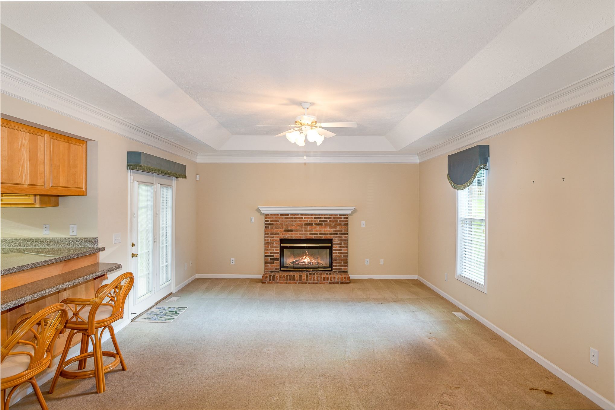 1107 Abbey Road Columbia, TN 38401 - Photo 4 of 30 Gallery Image 4
