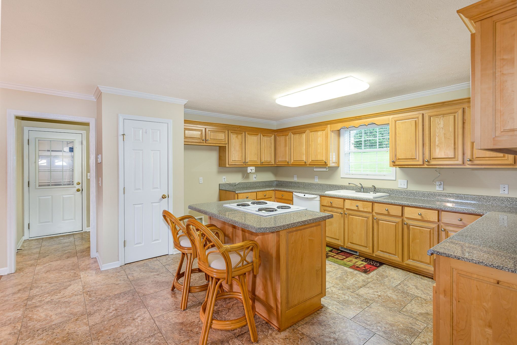 1107 Abbey Road Columbia, TN 38401 - Photo 8 of 30 Gallery Image 8