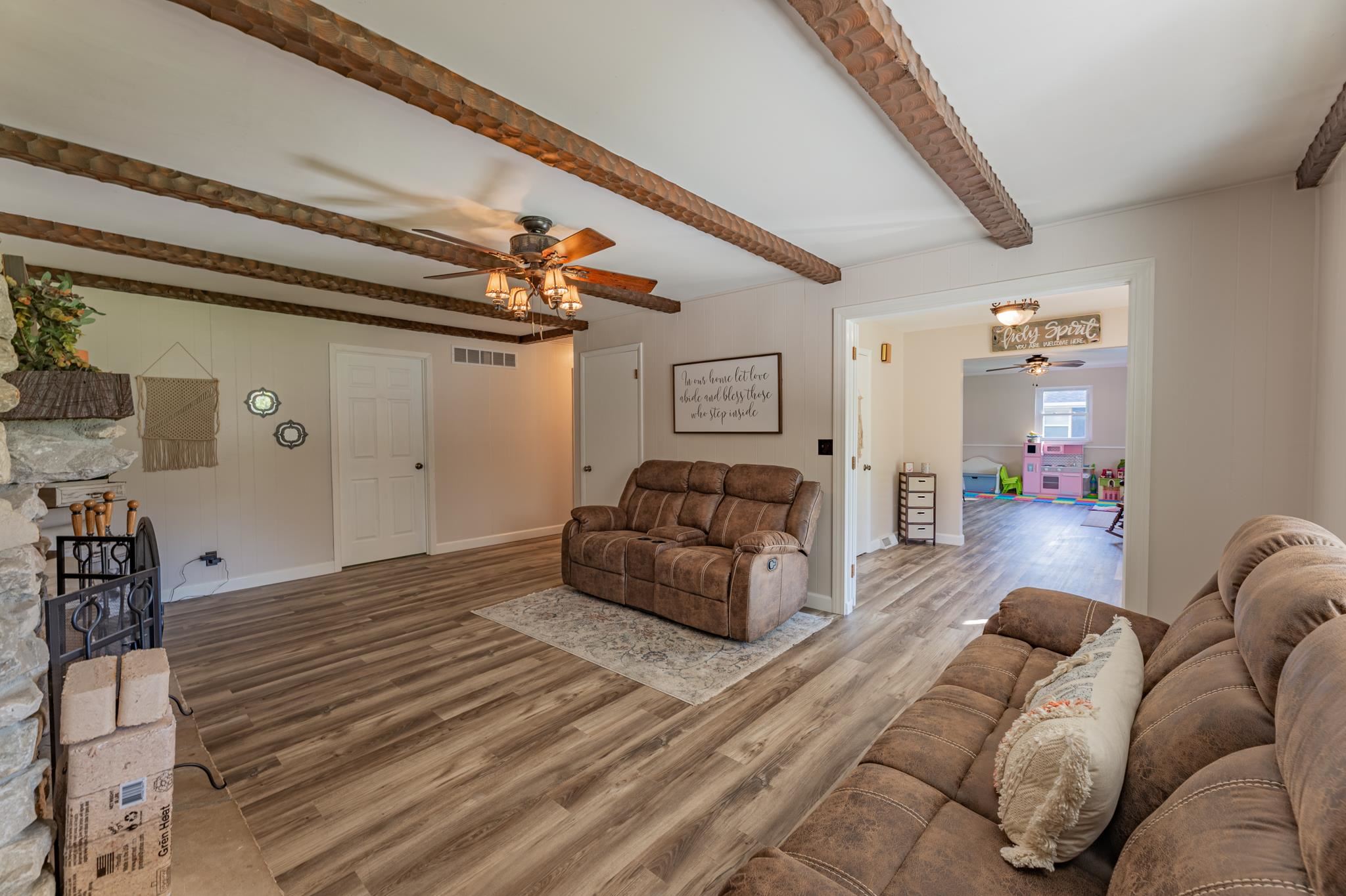 7111 Old State Road Evansville, IN 47710 - Photo 17 of 35 Gallery Image 17